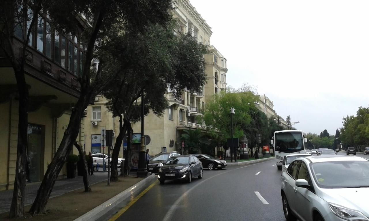 Апартаменты Neftiannikov Avenue Apartment Баку-5