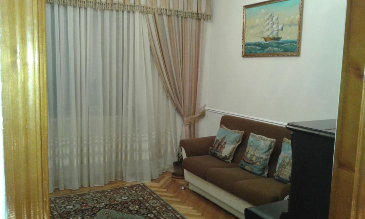 Апартаменты Neftiannikov Avenue Apartment Баку-11